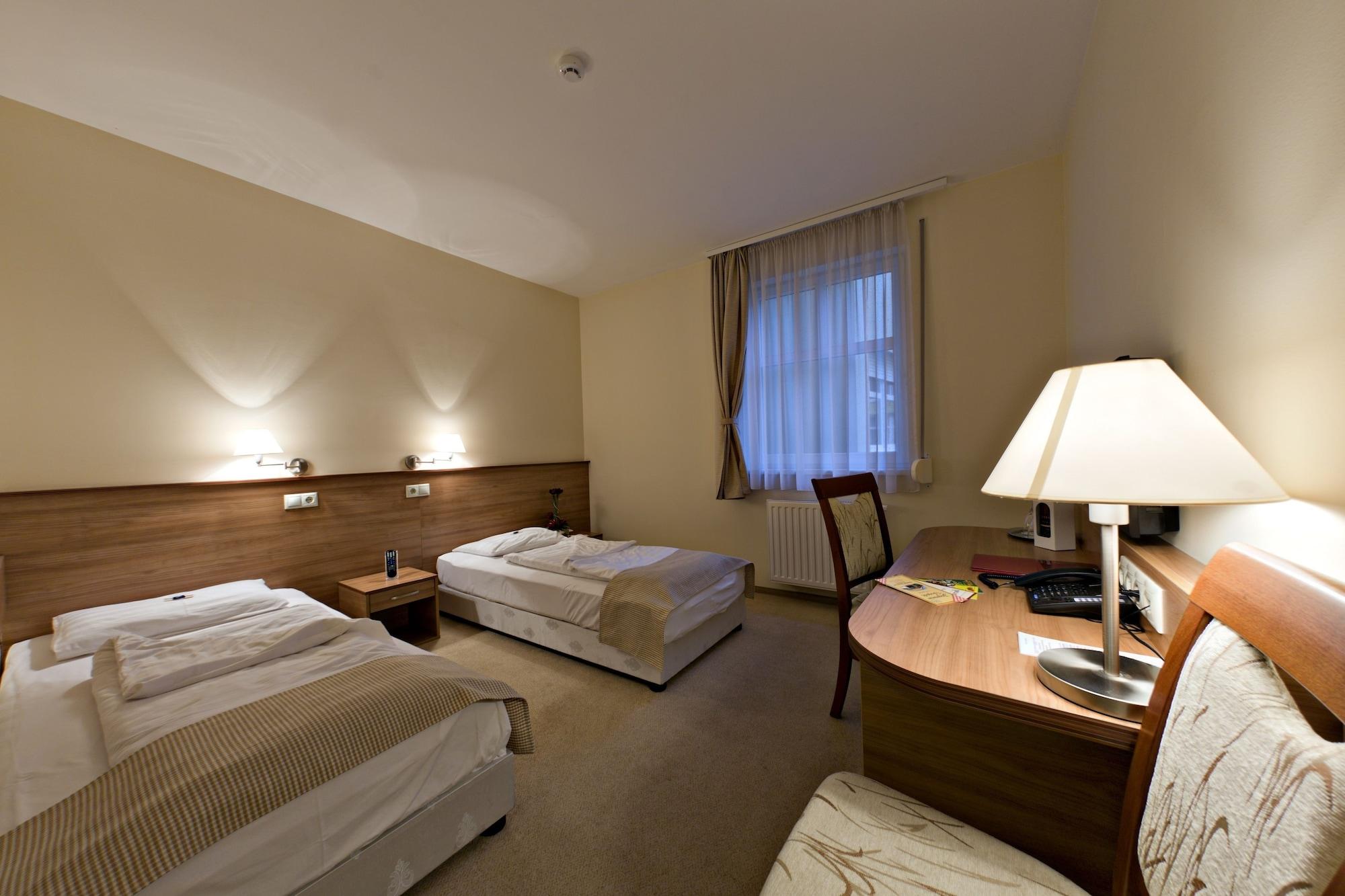 Hotel Civitas Sopron Zewnętrze zdjęcie