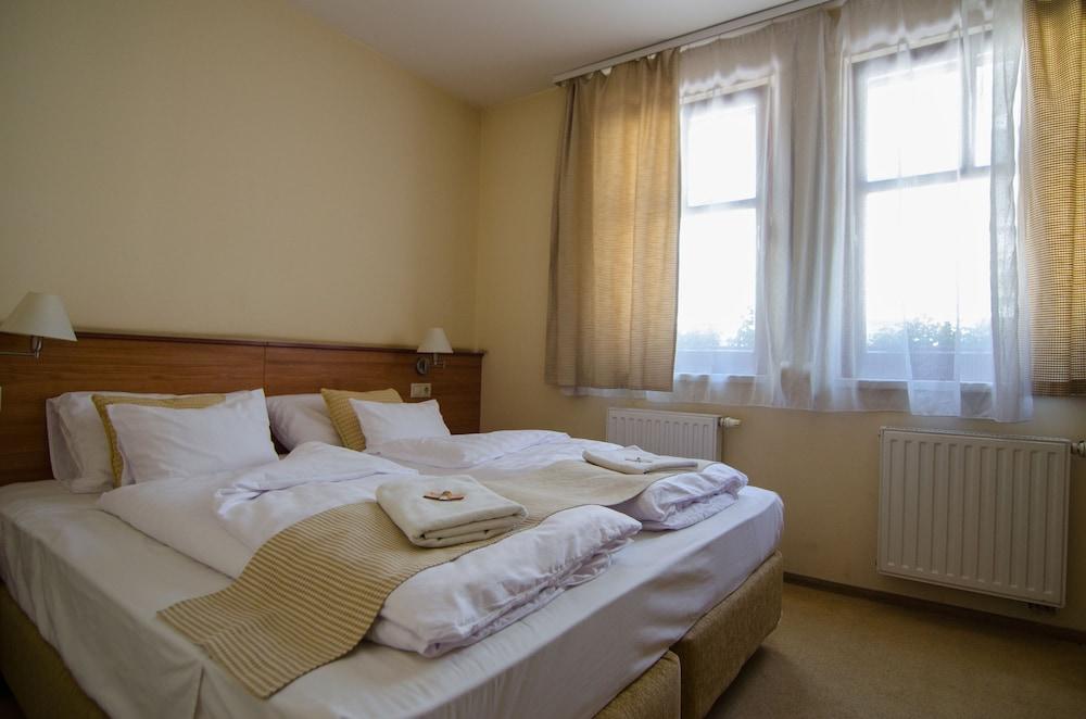 Hotel Civitas Sopron Zewnętrze zdjęcie