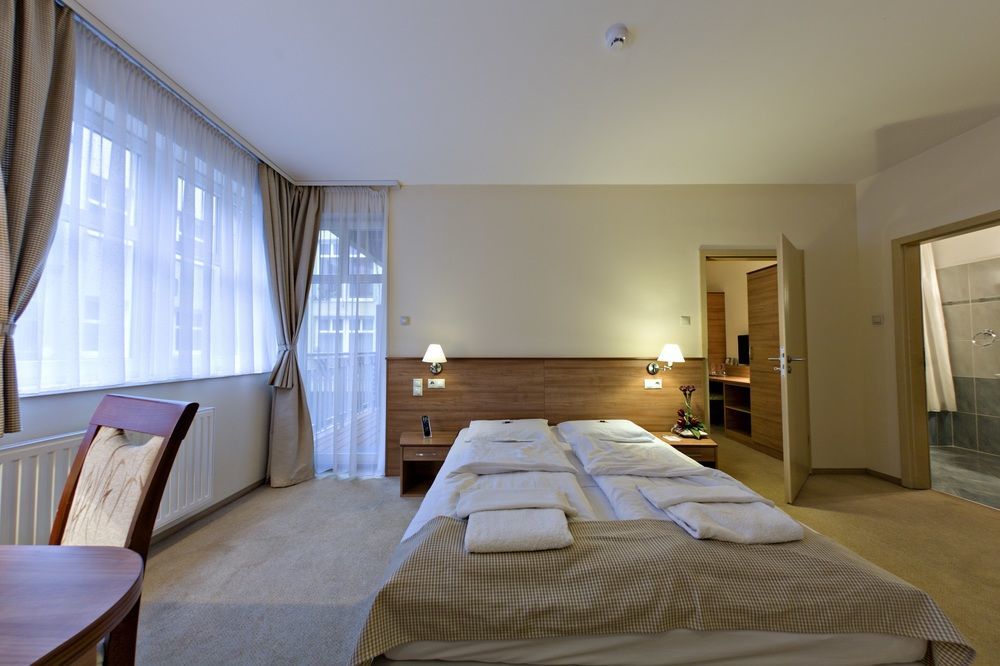 Hotel Civitas Sopron Zewnętrze zdjęcie